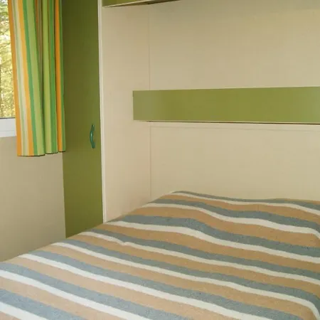 Parc De Paletes Kemping 3*